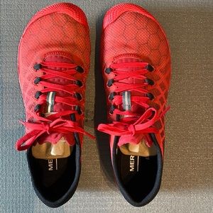 Merrell Vapor Glove- Red Lava 7.5 - like new